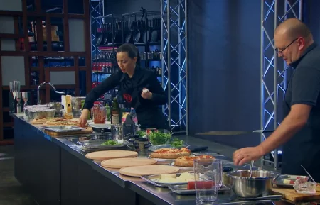 Картинка Мастер Шеф 16 сезон 9 выпуск битва черных от 18.10.2025